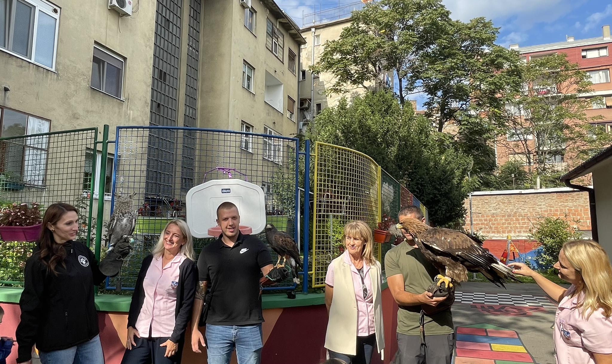 Едукација о птицама грабљивицама у вртићу ,,Пионир“ Едукација о птицама грабљивицама у вртићу ,,Пионир“