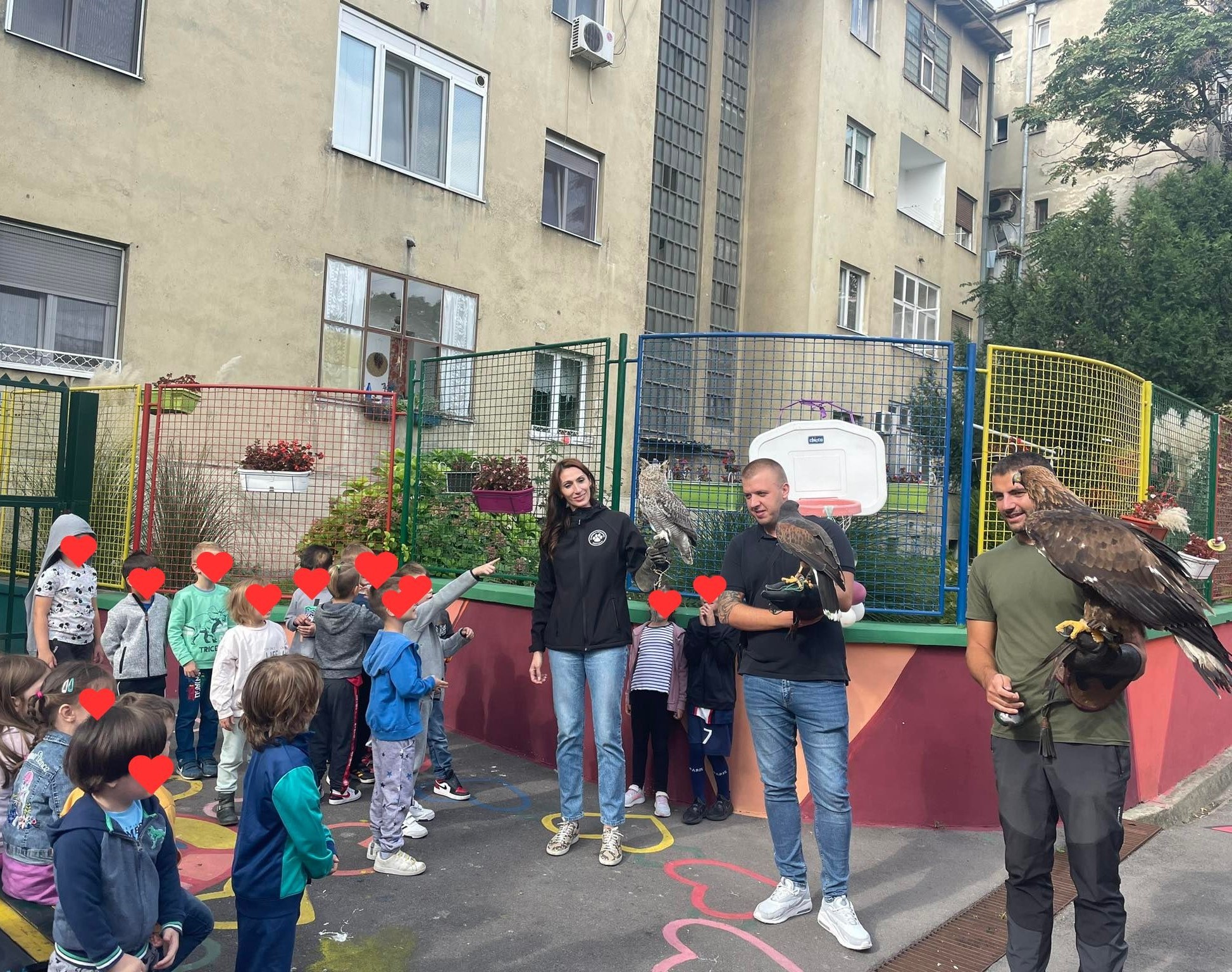 Едукација о птицама грабљивицама у вртићу ,,Пионир“ Едукација о птицама грабљивицама у вртићу ,,Пионир“